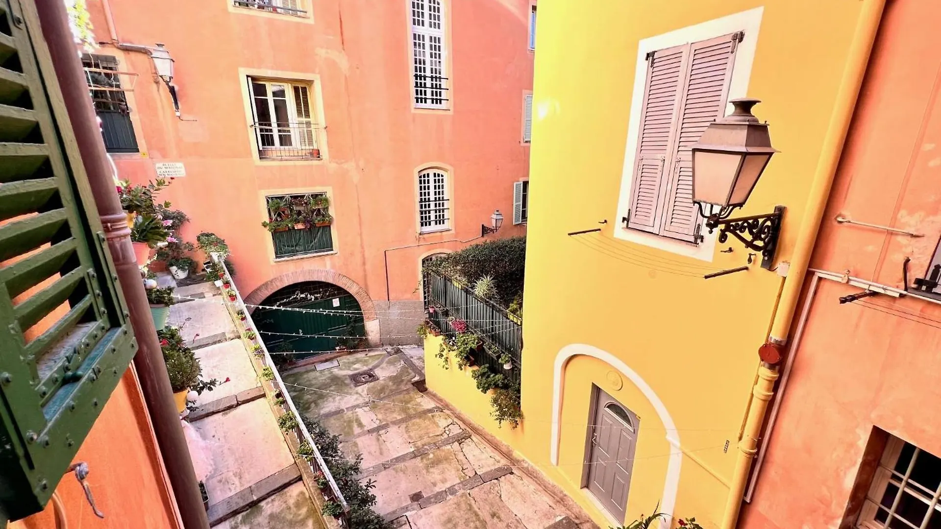 ApartHotel Riviera - Old town Promenade des Anglais- Esprit Villa 2 pas de la plage Niza Francia